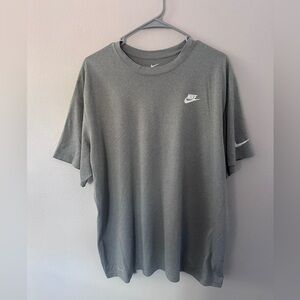 Nike Legend 2.0 Crew Futura Dri-Fit Size XL Men's T-Shirt Gray